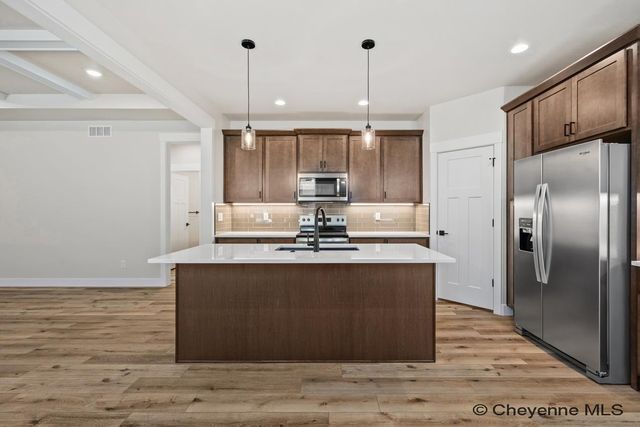7849 WILDERNESS TRL, Cheyenne, WY 82001