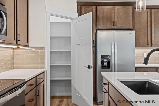 7849 WILDERNESS TRL, Cheyenne, WY 82001