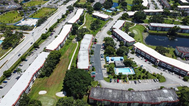 300 S Hollybrook Drive 105, Pembroke Pines, FL 33025