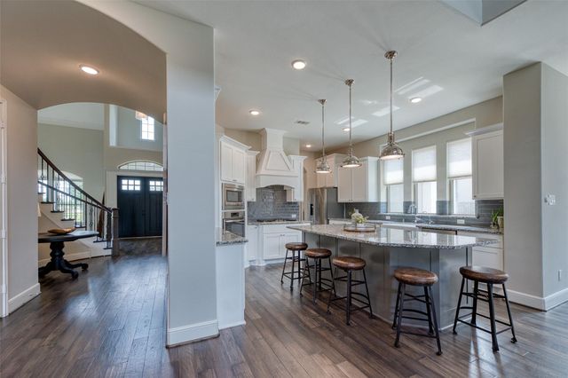 2735 Cherry Tree Lane, Manvel, TX 77578