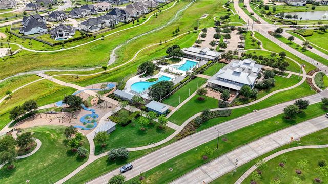 2735 Cherry Tree Lane, Manvel, TX 77578