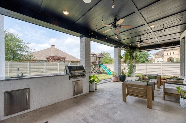 2735 Cherry Tree Lane, Manvel, TX 77578