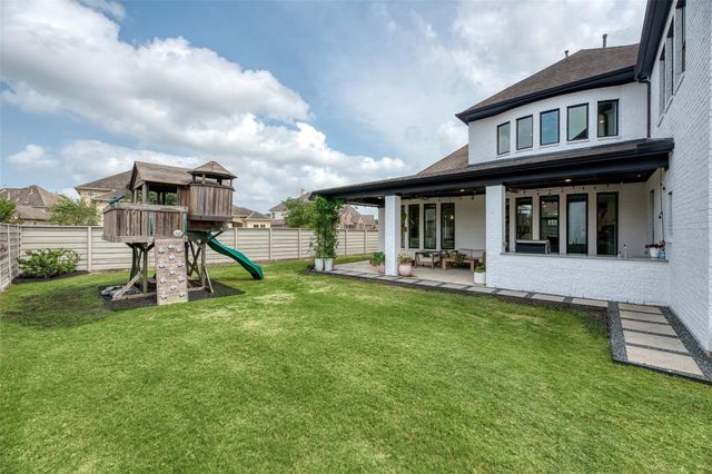 2735 Cherry Tree Lane, Manvel, TX 77578