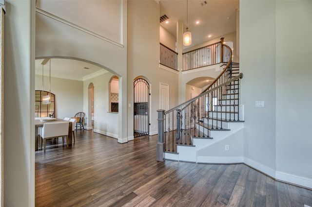 2735 Cherry Tree Lane, Manvel, TX 77578