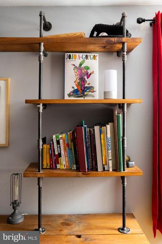 18 KAREN DR, Cherry Hill, NJ 08003