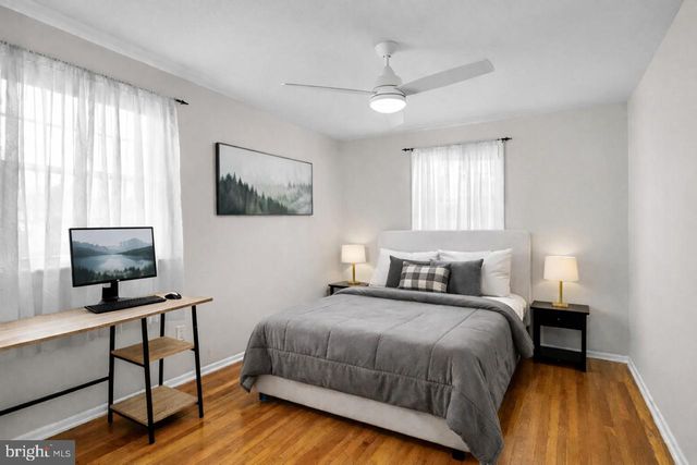 18 KAREN DR, Cherry Hill, NJ 08003