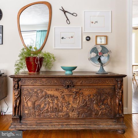 18 KAREN DR, Cherry Hill, NJ 08003