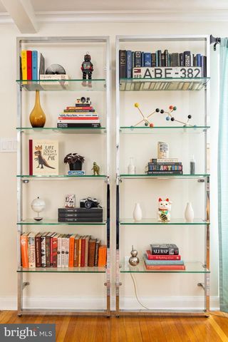 18 KAREN DR, Cherry Hill, NJ 08003