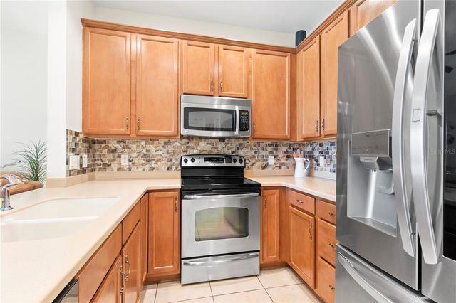 4078 OVERTURE CIRCLE, Bradenton, FL 34209