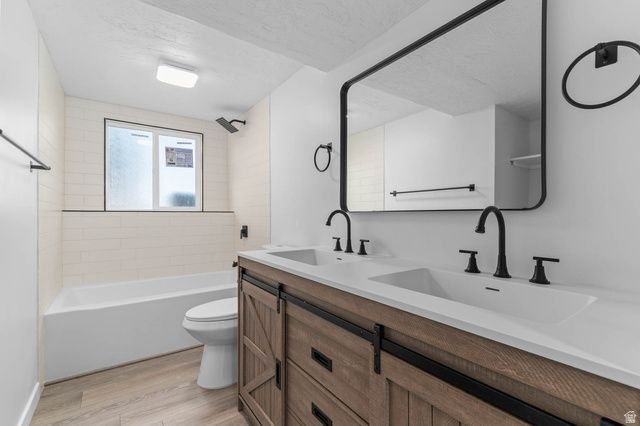 11726 S 1000 E, Sandy, UT 84094