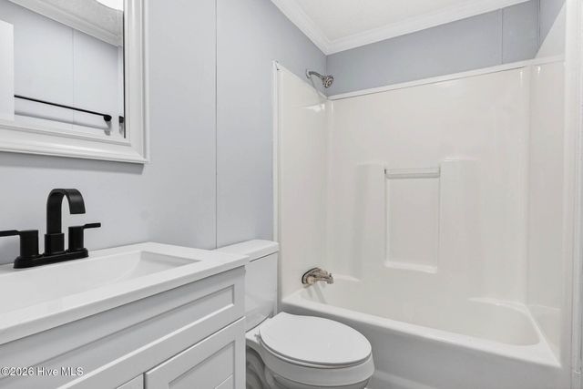 929 Lanvale Road NE, Leland, NC 28451