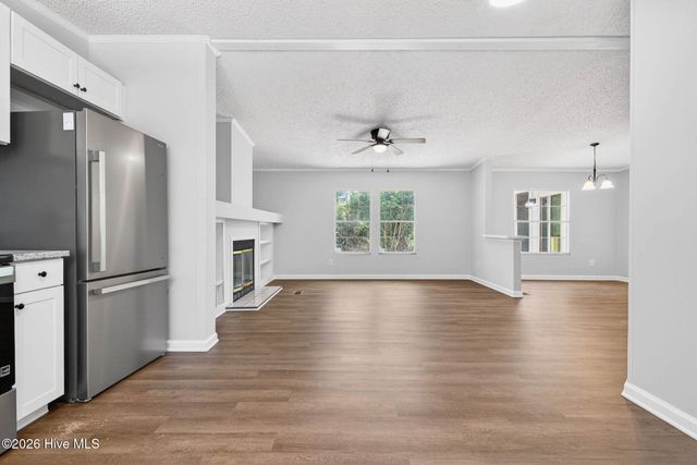 929 Lanvale Road NE, Leland, NC 28451