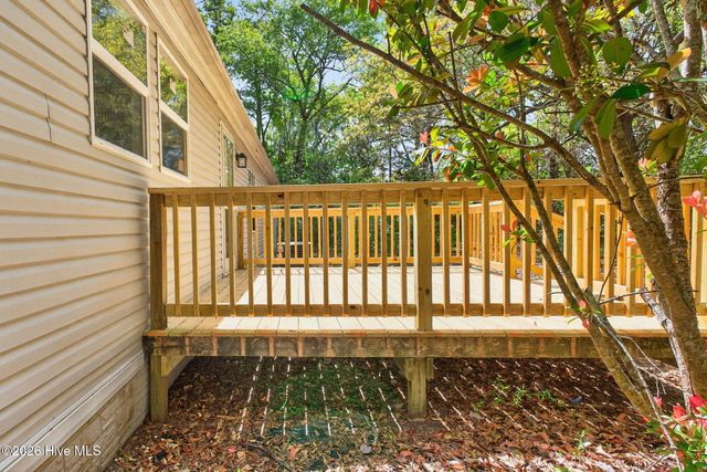 929 Lanvale Road NE, Leland, NC 28451