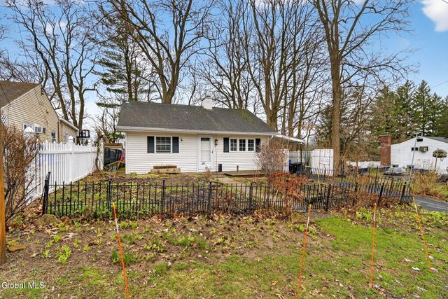 39 Orlando Avenue, Albany, NY 12203