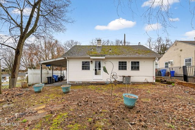 39 Orlando Avenue, Albany, NY 12203