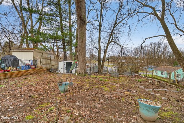 39 Orlando Avenue, Albany, NY 12203