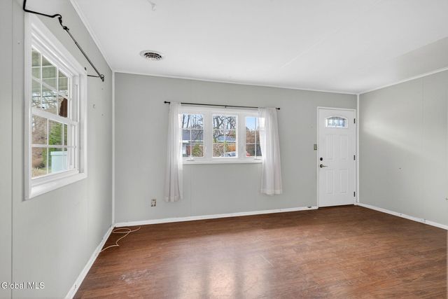 39 Orlando Avenue, Albany, NY 12203