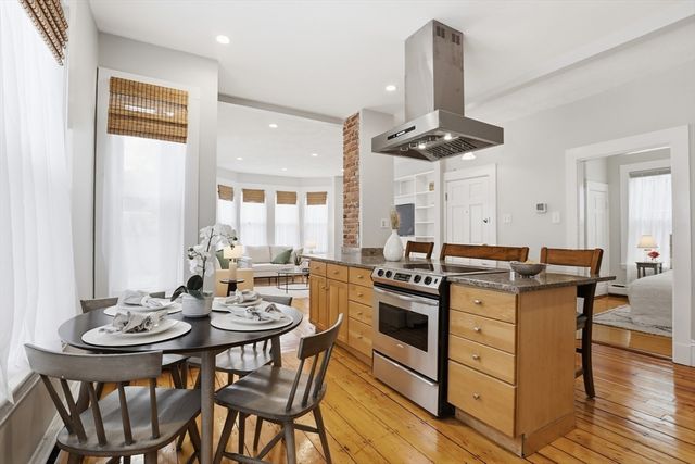 72 Wyman St 1, Boston, MA 02130