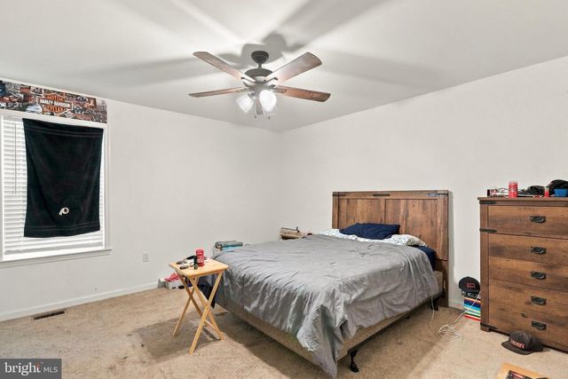 54 LILLEIGH CT, Maurertown, VA 22644