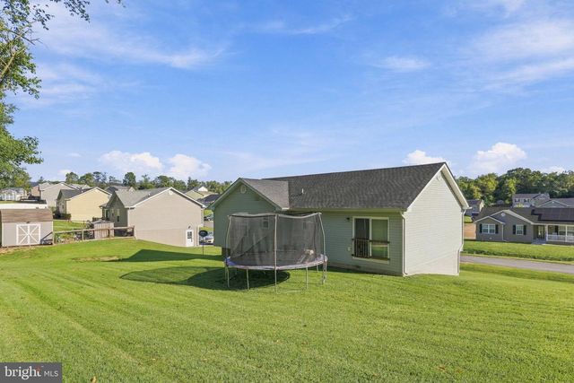 54 LILLEIGH CT, Maurertown, VA 22644