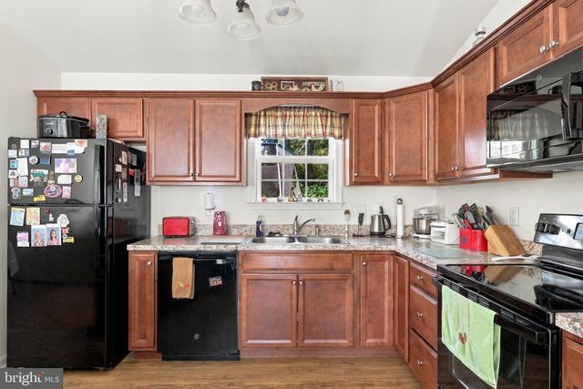 54 LILLEIGH CT, Maurertown, VA 22644