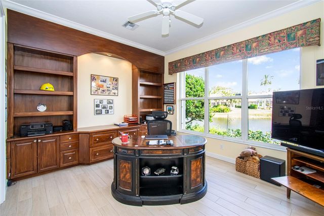 7302 EATON COURT, University Park, FL 34201