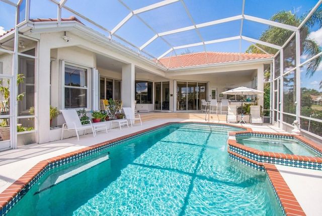 7302 EATON COURT, University Park, FL 34201