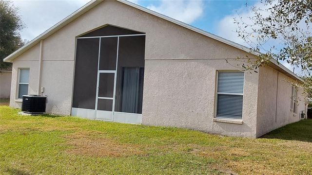 1932 GRENVILLE COURT, Wesley Chapel, FL 33543