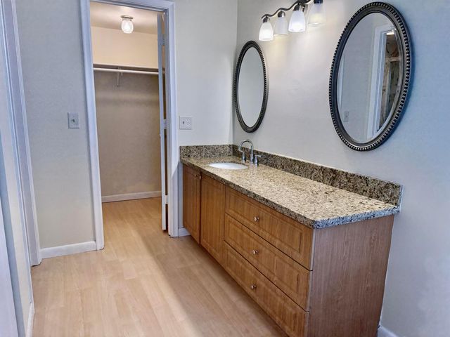 1660 NW 20th Avenue 101, Delray Beach, FL 33445