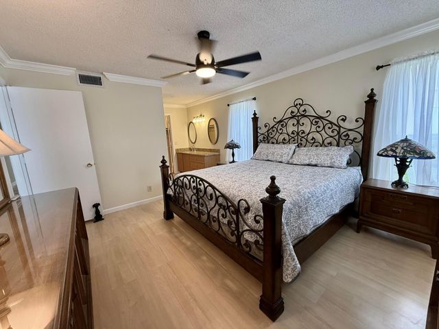 1660 NW 20th Avenue 101, Delray Beach, FL 33445