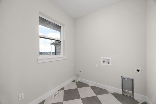 3468 Quartz Drive, Marion, IA 52302