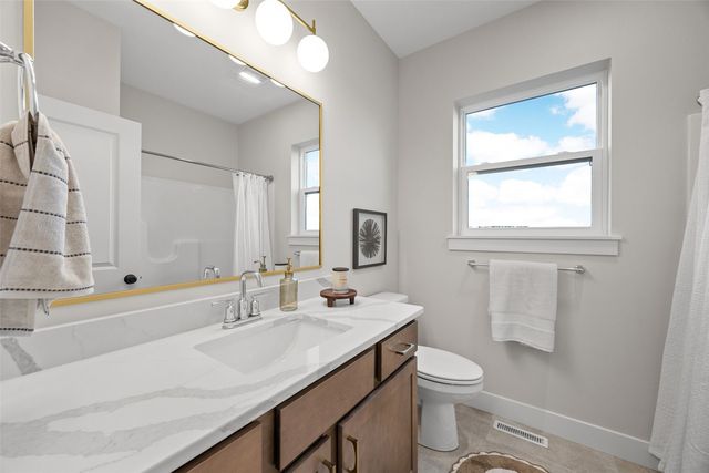 3468 Quartz Drive, Marion, IA 52302