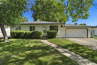 1712 87th STREET, Kenosha, WI 53143