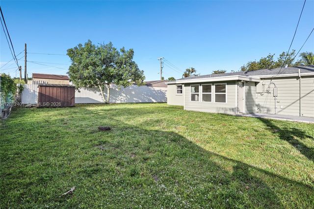 1270 SW 47th Ave, Fort Lauderdale, FL 33317