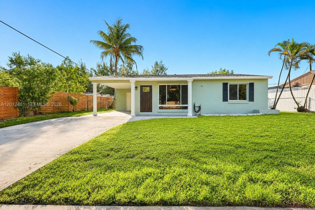 1270 SW 47th Ave, Fort Lauderdale, FL 33317
