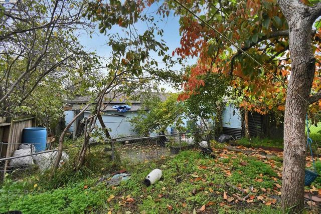 1506 52nd Ave, Oakland, CA 94601