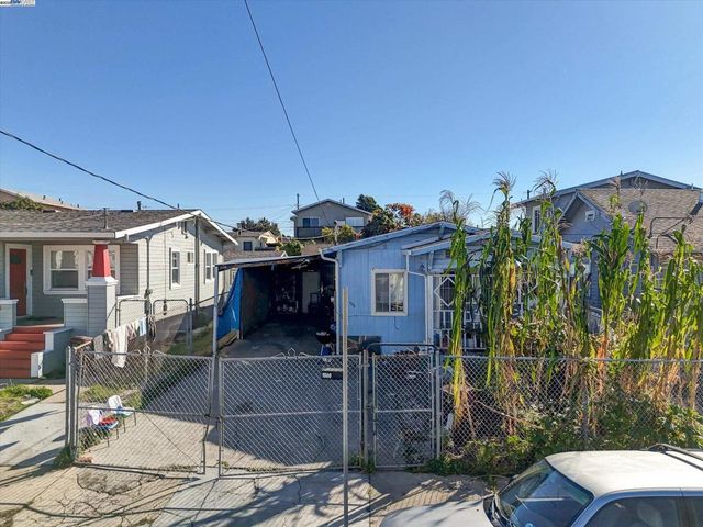 1506 52nd Ave, Oakland, CA 94601