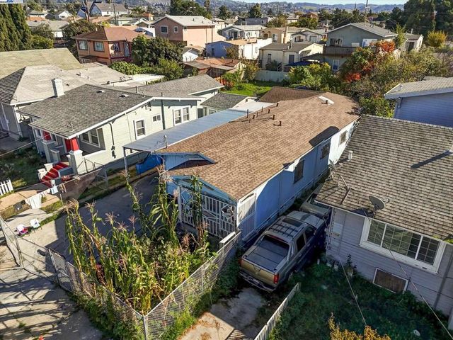 1506 52nd Ave, Oakland, CA 94601
