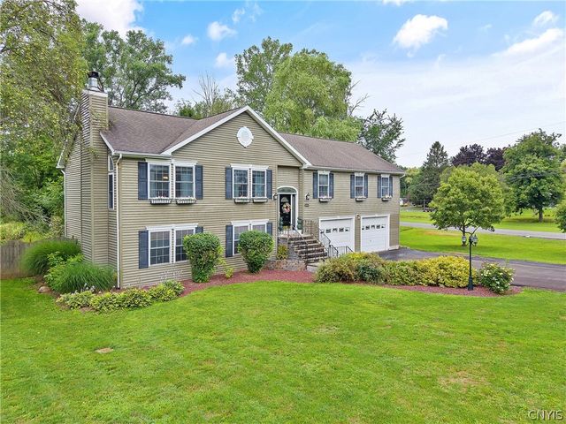 23 Commane Road, Van Buren, NY 13027