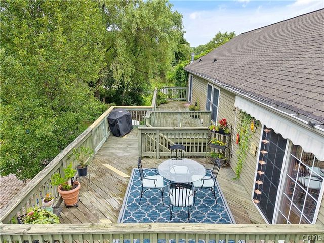 23 Commane Road, Van Buren, NY 13027