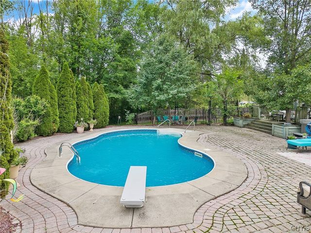 23 Commane Road, Van Buren, NY 13027