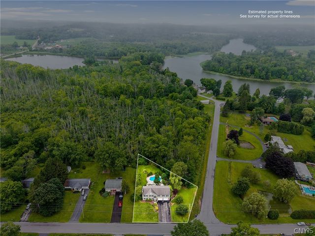 23 Commane Road, Van Buren, NY 13027