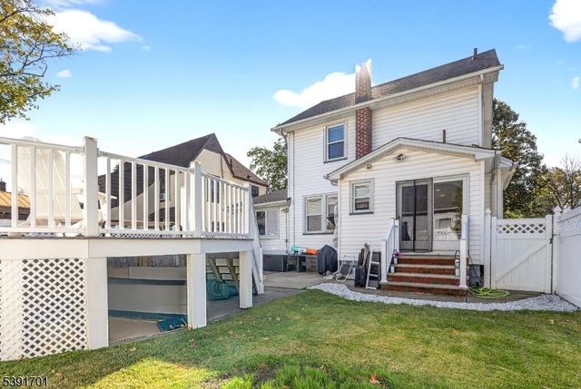 45 E Webster Ave, Roselle Park Boro, NJ 07204