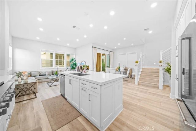 119 Glance, Irvine, CA 92618