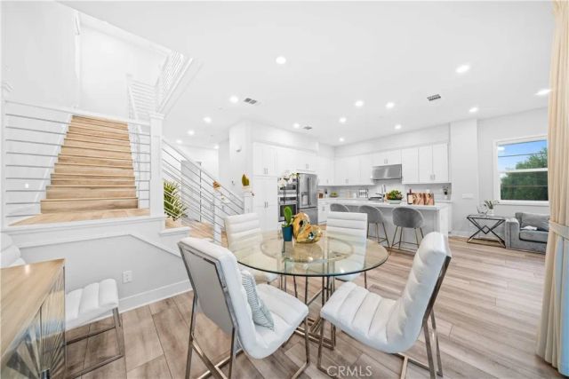 119 Glance, Irvine, CA 92618