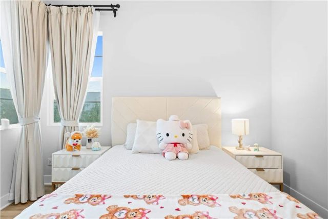 119 Glance, Irvine, CA 92618