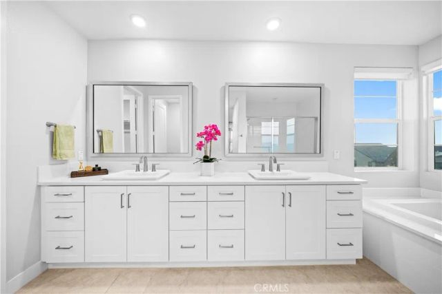 119 Glance, Irvine, CA 92618