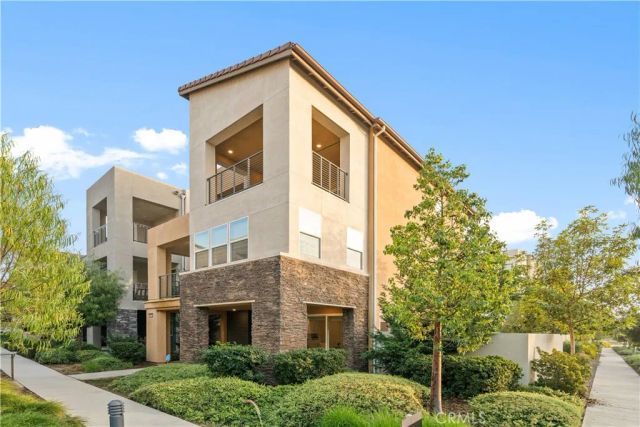 119 Glance, Irvine, CA 92618