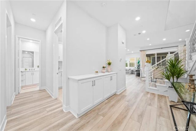 119 Glance, Irvine, CA 92618