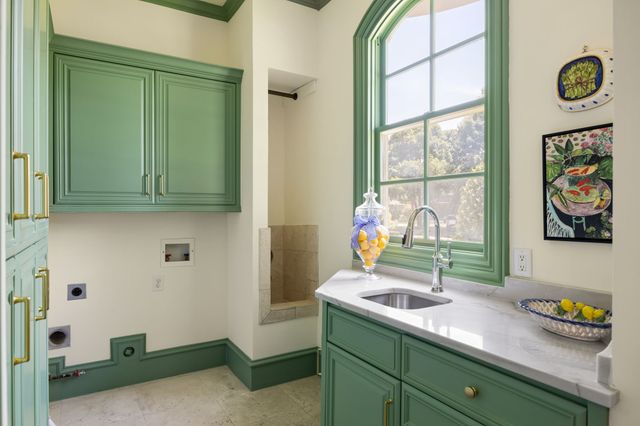 5835 Waggoner Drive, Dallas, TX 75230
